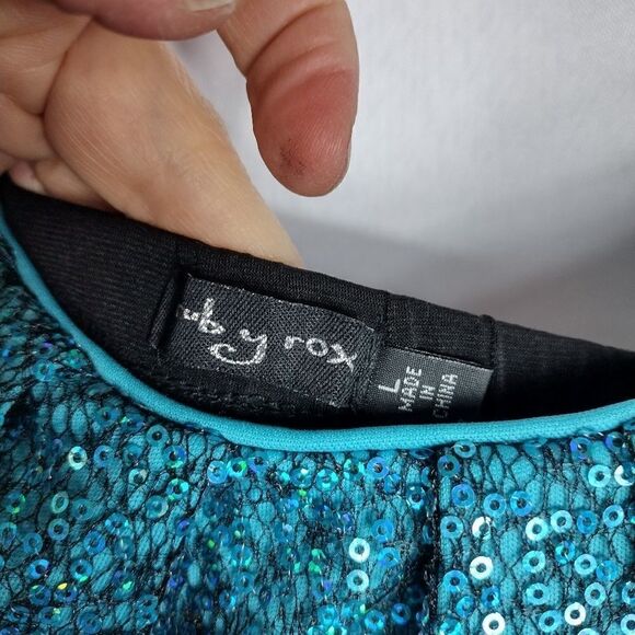 ruby Rox sequined dress - Picture 4 of 6